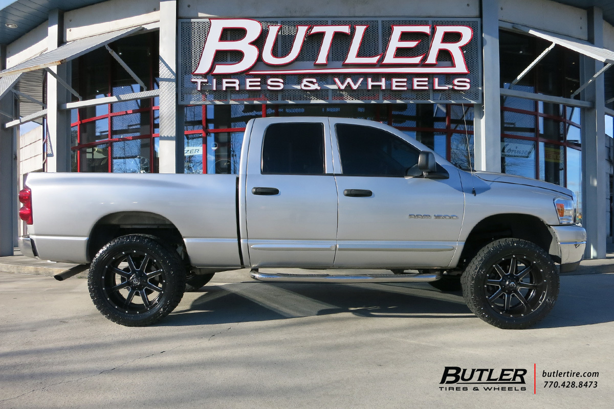 photo 2 Dodge Ram 3500 custom wheels Fuel Maverick 22x, ET , tire size X R22. x ET