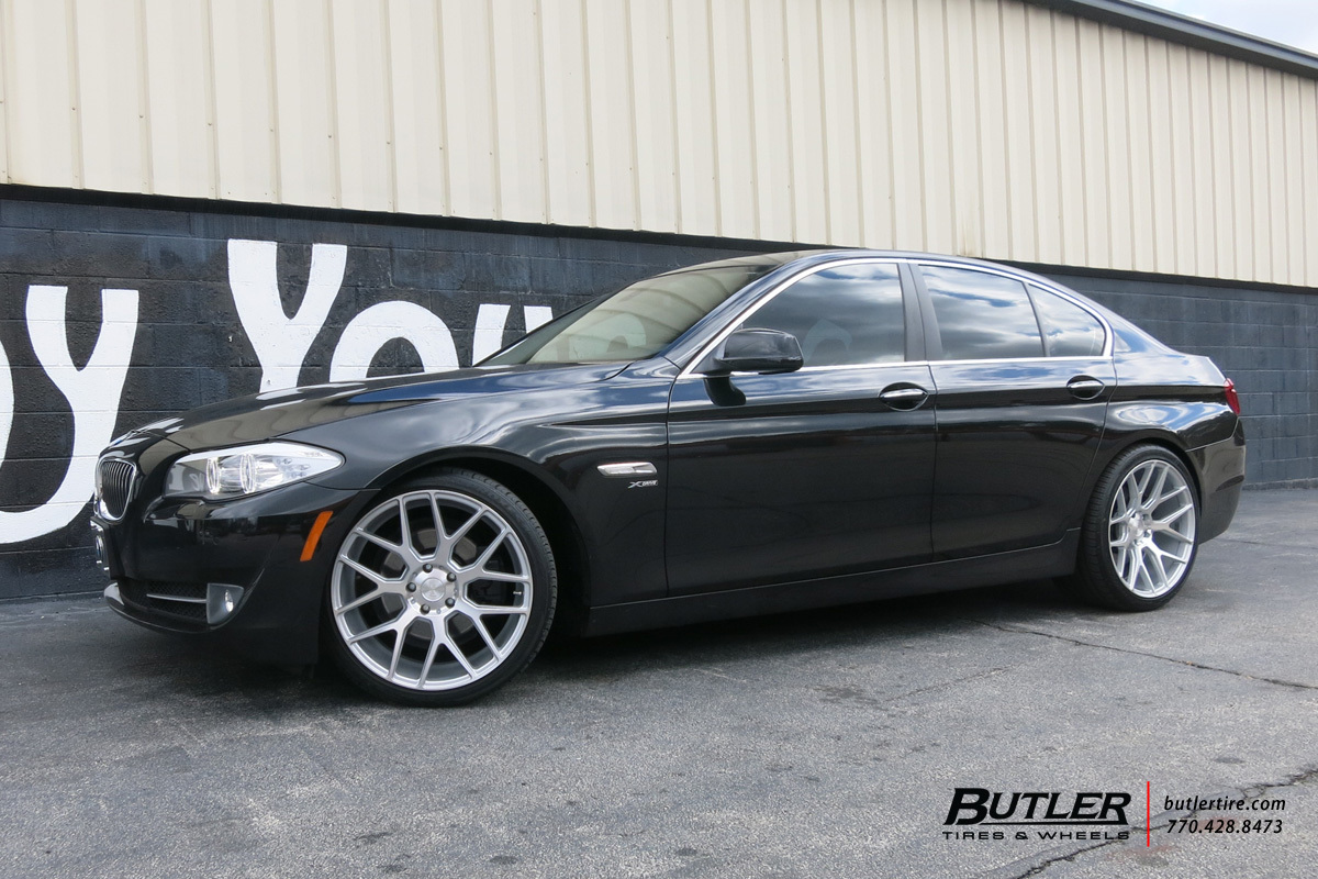 photo 2 BMW 528 custom wheels Niche Intake 20x, ET , tire size X R20. x ET