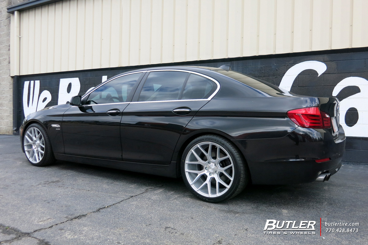 photo 4 BMW 528 custom wheels Niche Intake 20x, ET , tire size X R20. x ET