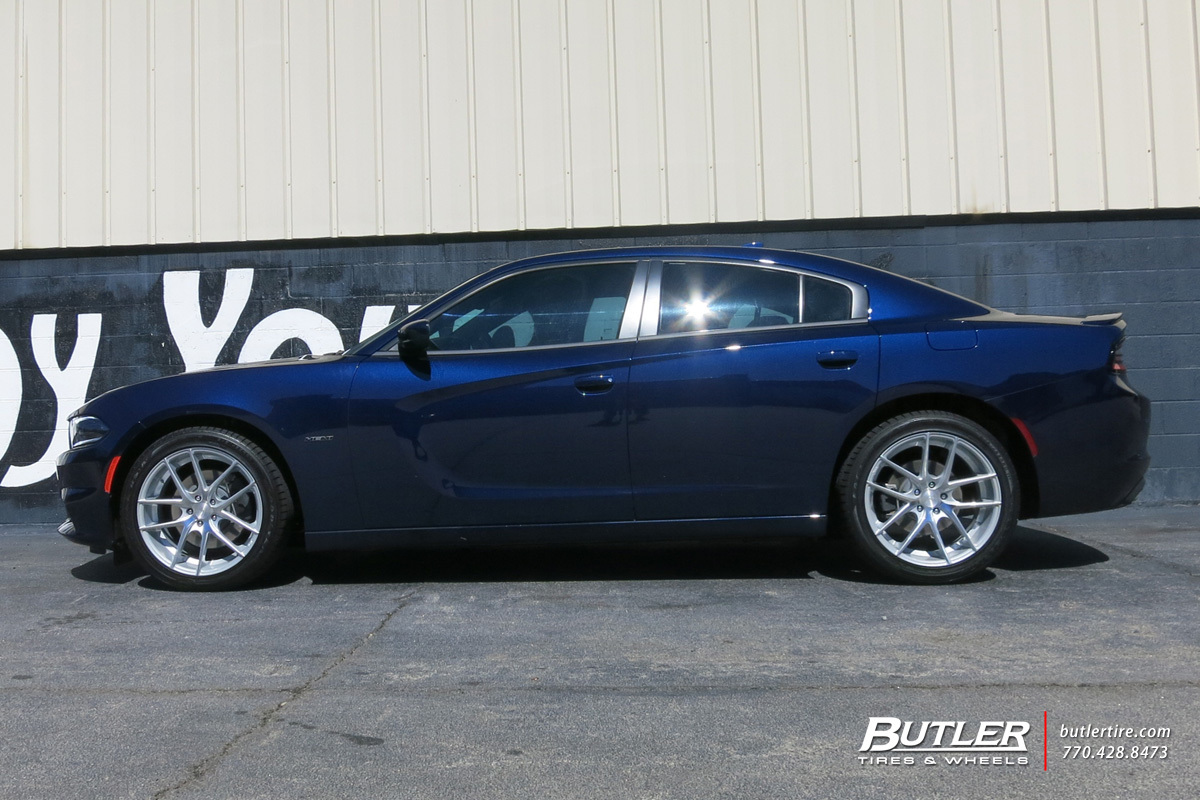 photo 2 Dodge Charger custom wheels Niche Targa 20x, ET , tire size X R20. x ET