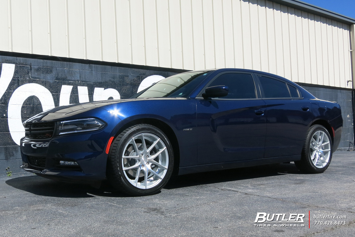 photo 3 Dodge Charger custom wheels Niche Targa 20x, ET , tire size X R20. x ET