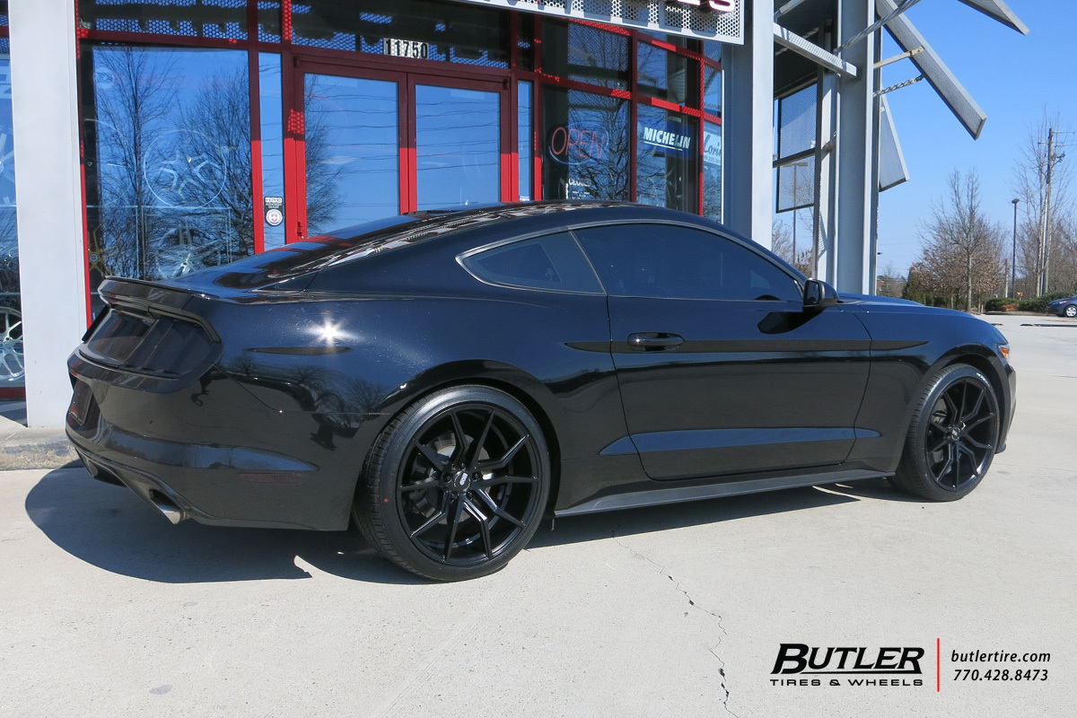 photo 3 Ford Mustang custom wheels XO Verona 20x, ET , tire size X R20. x ET