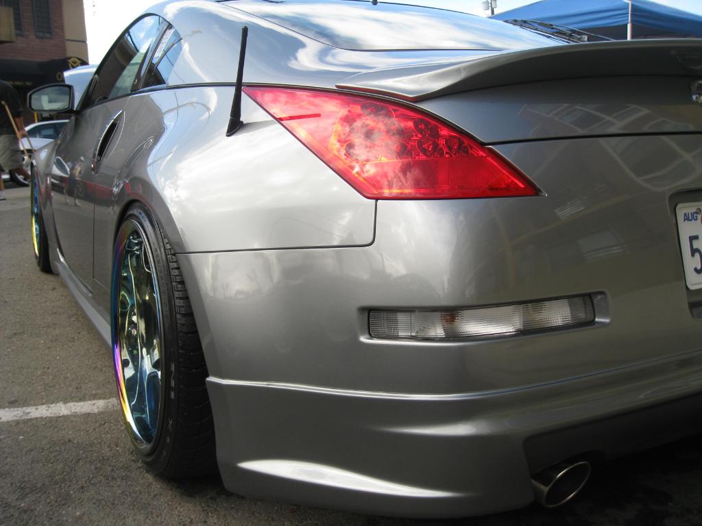 photo 3 Nissan 350Z custom wheels Rays Engineering Gram Lights 57S Pro 19x9.5, ET +10, tire size 235/35 R19. 19x10.0 ET-15 