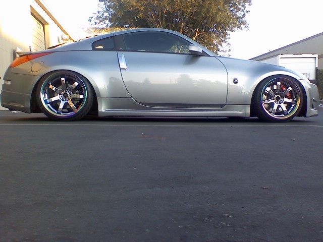 photo 6 Nissan 350Z custom wheels Rays Engineering Gram Lights 57S Pro 19x9.5, ET +10, tire size 235/35 R19. 19x10.0 ET-15 