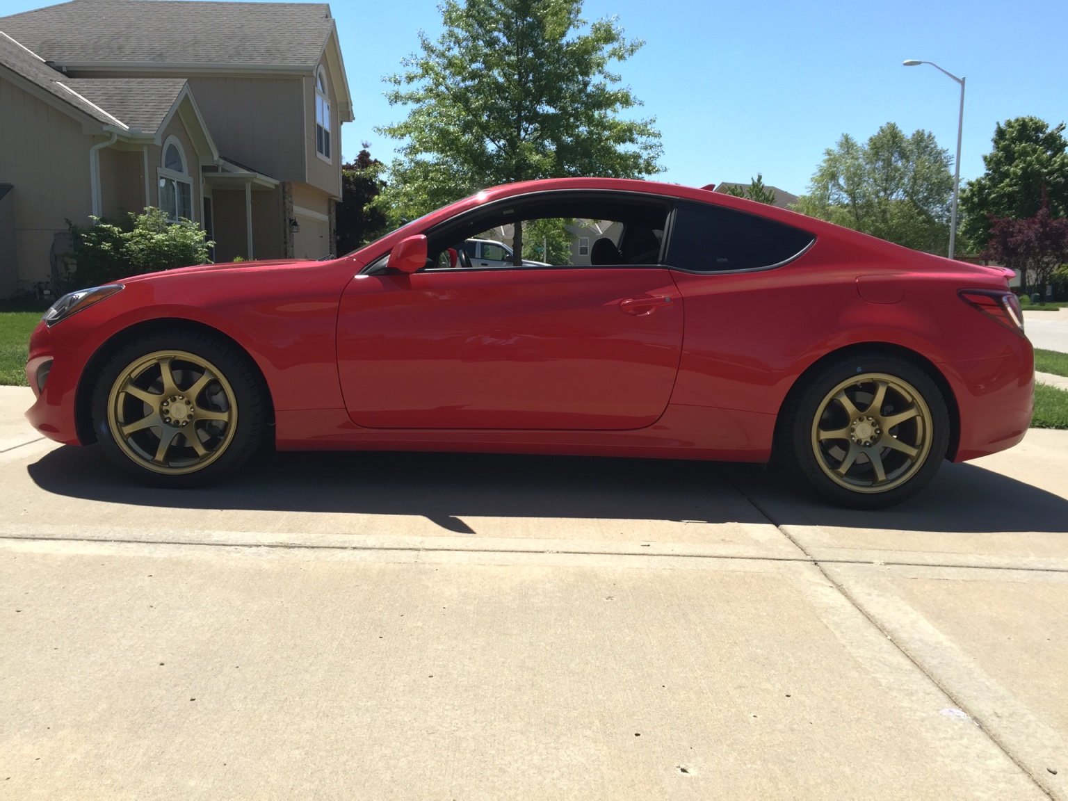 photo 1 Hyundai Genesis Coupe custom wheels XXR 551 18x8.75, ET , tire size 245/40 R18. 18x9.75 ET 275/40 R18