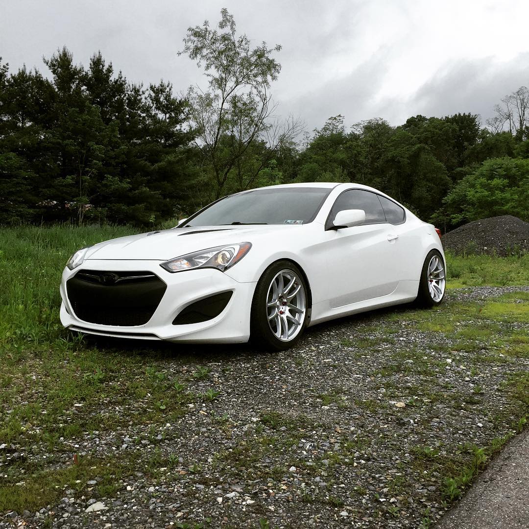 photo 1 Hyundai Genesis Coupe custom wheels   18x9.5, ET +22, tire size 245/40 R18. 18x10.5 ET+22 275/35 R18