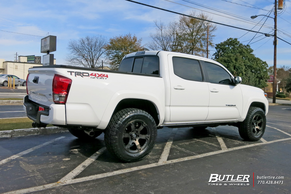 photo 2 Toyota Tacoma custom wheels Fuel Beast 18x, ET , tire size X R18. x ET 