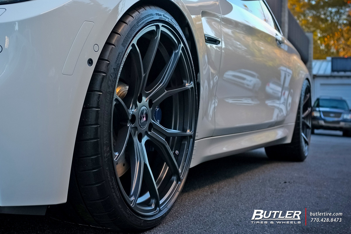 photo 1 BMW M4 custom wheels Vorsteiner V-FF 103 20x, ET , tire size X R20. x ET 