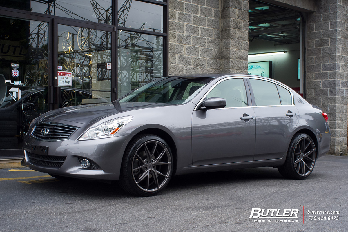 photo 1 Infiniti G25 custom wheels Niche Misano 20x, ET , tire size X R20. x ET 