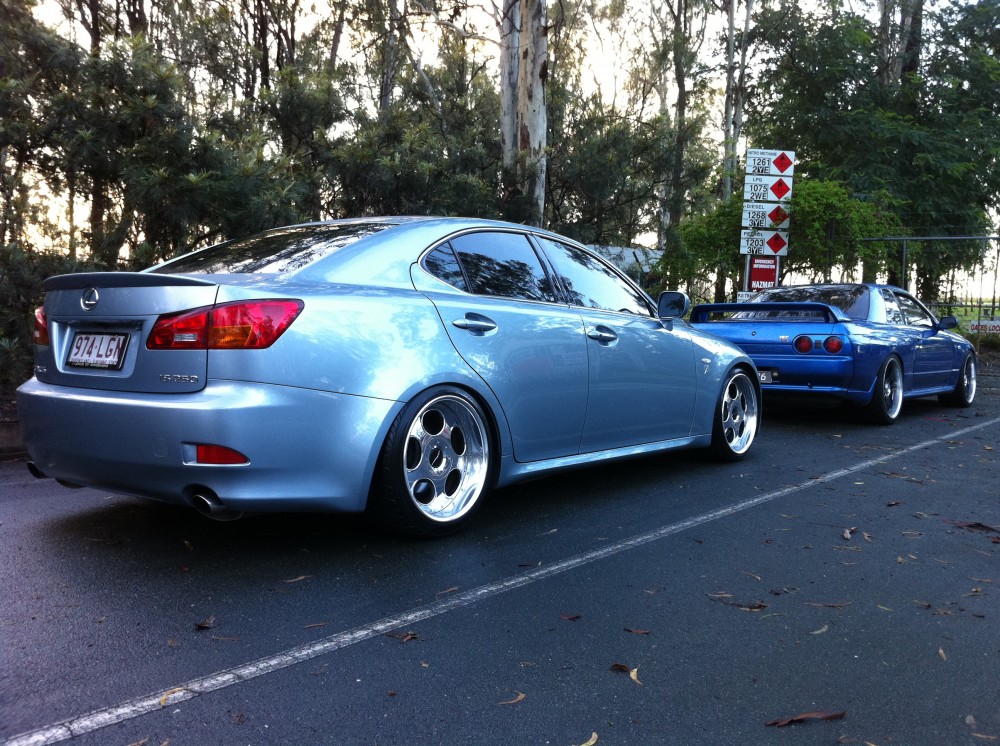 photo 5 Lexus IS 350 custom wheels SSR Vienna 18x9.0, ET +24, tire size 215/40 R18. 18x10.0 ET+24 235/40 R18