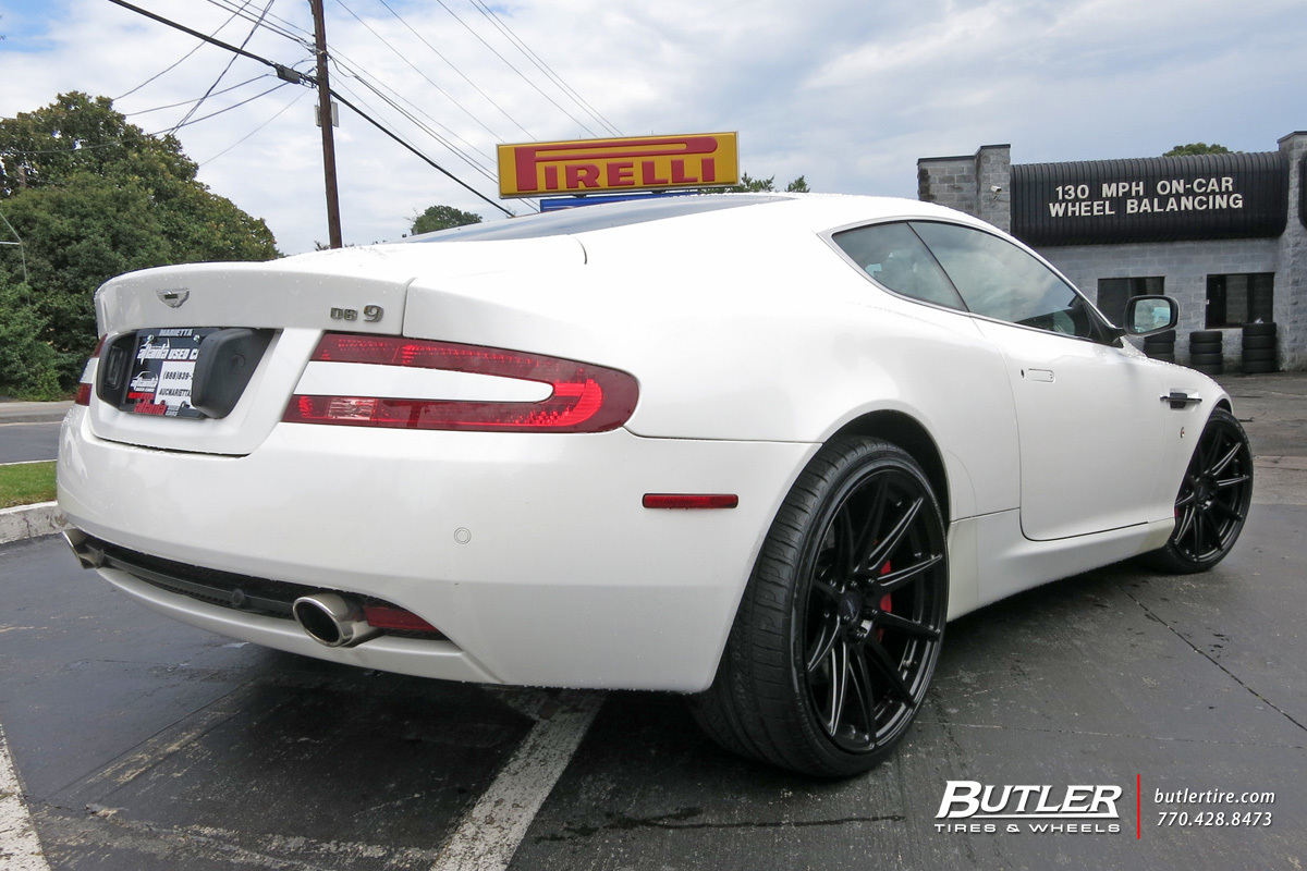 photo 3 Aston Martin DB9 custom wheels Niche Essen 20x, ET , tire size X R20. x ET 