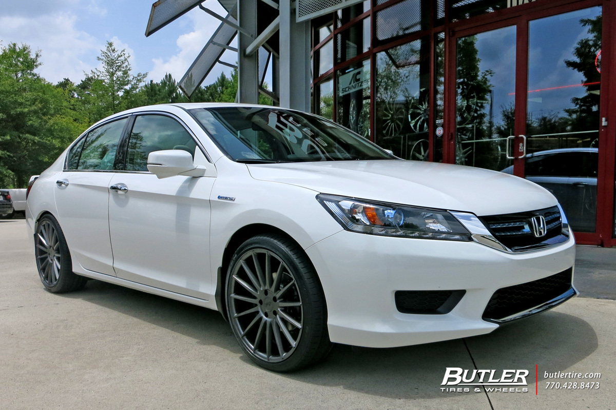 photo 1 Honda Accord custom wheels Niche Form 20x, ET , tire size X R20. x ET