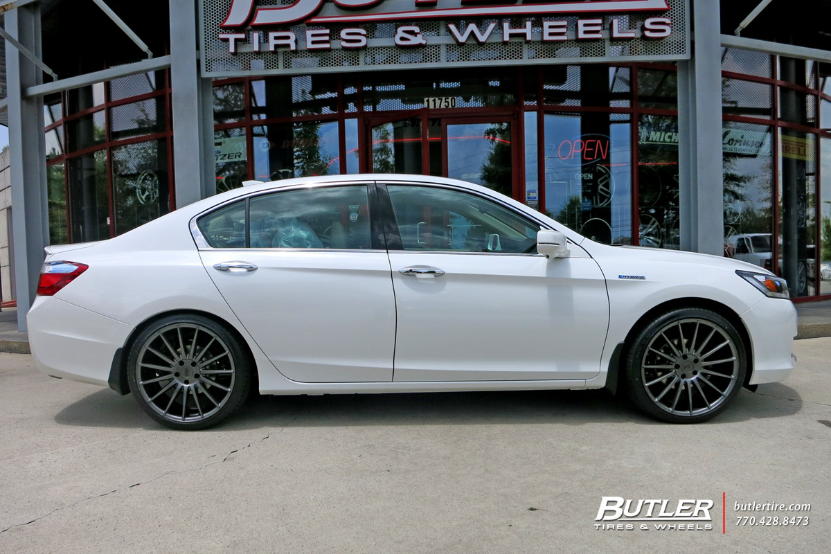 photo 2 Honda Accord custom wheels Niche Form 20x, ET , tire size X R20. x ET