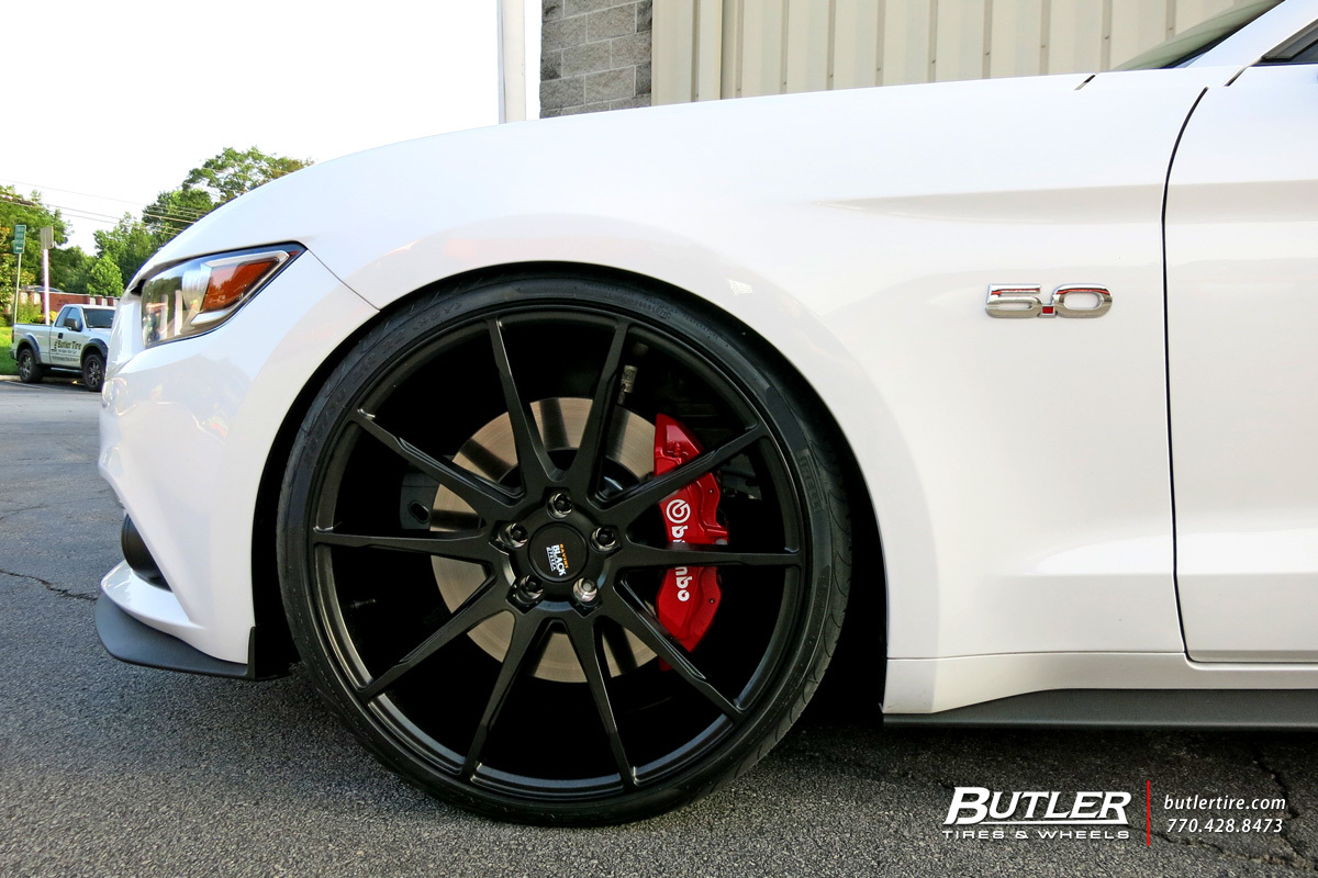 photo 1 Ford Mustang custom wheels Savini BM12 22x, ET , tire size X R22. x ET 