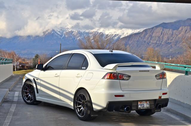 photo 3 Mitsubishi Lancer Evolution custom wheels XXR 18x9.75, ET +20, tire size 255/40 R18. x ET