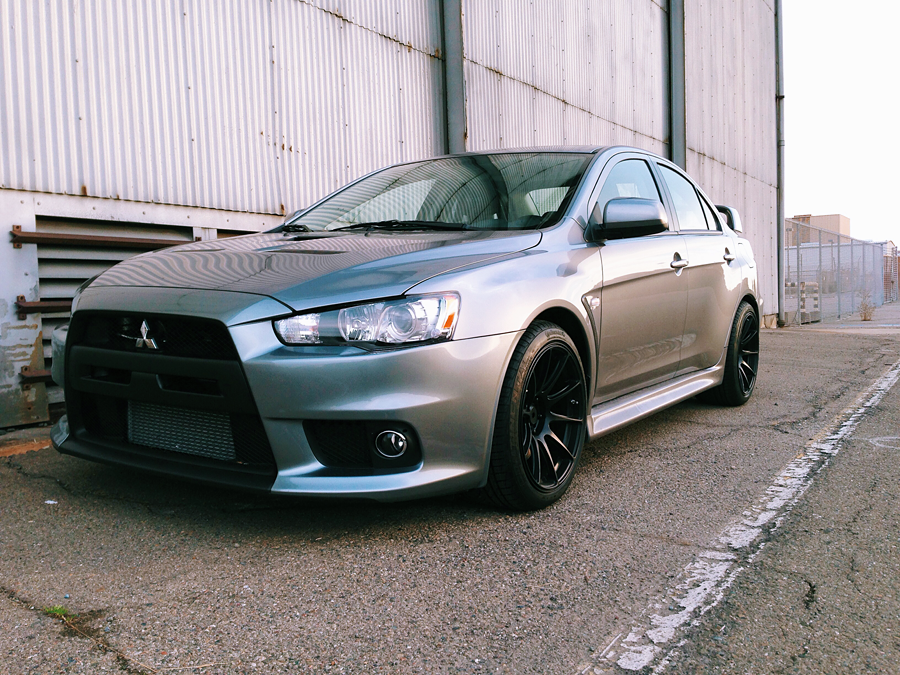 photo 1 Mitsubishi Lancer Evolution custom wheels XXR 18x9.75, ET +20, tire size 265/35 R18. x ET