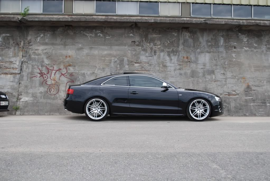 photo 3 Audi A5 custom wheels OEM Audi RS4 20x, ET , tire size X R20. x ET 