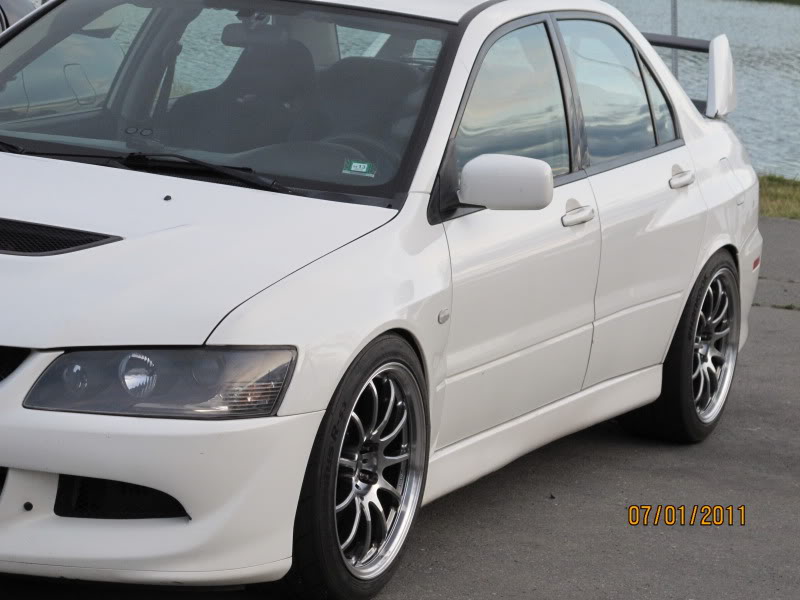 photo 1 Mitsubishi Lancer Evolution custom wheels Work 11R 18x9.5, ET +20, tire size X R18. x ET