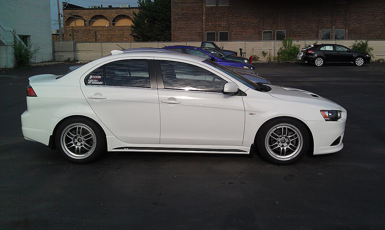 photo 3 Mitsubishi Lancer Evolution custom wheels Enkei RPF1 17x8.5, ET +30, tire size 245/45 R17. x ET