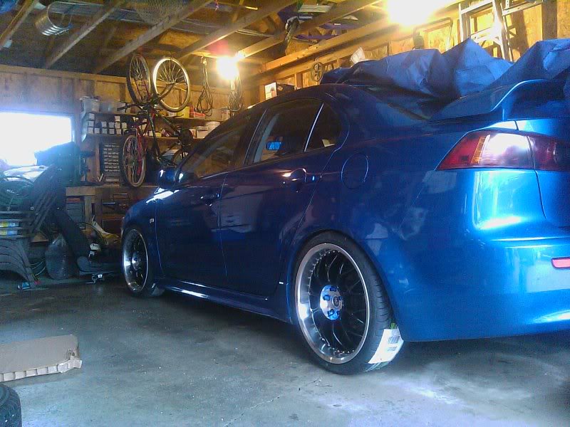 photo 3 Mitsubishi Lancer custom wheels Stern ST8 19x8.5, ET +38, tire size 225/35 R19. x ET 