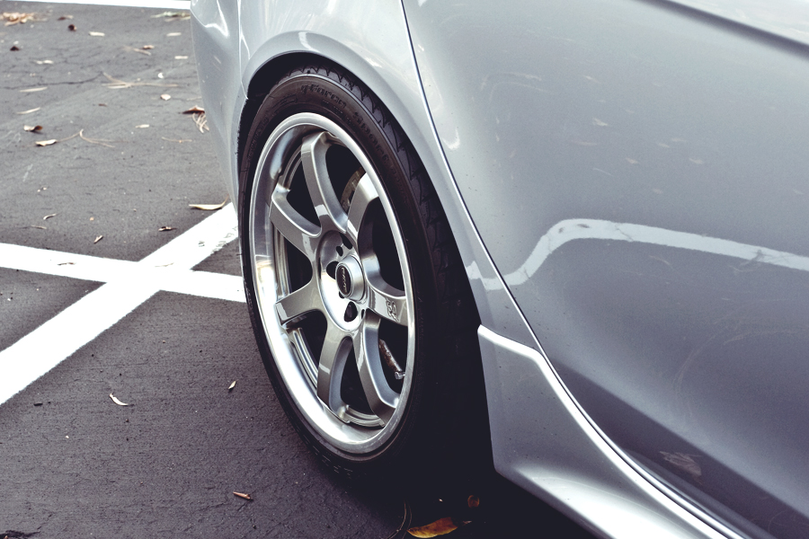 photo 2 Mitsubishi Lancer Sportback custom wheels Rays Gram Lights 57S-PRO 18x8.5, ET +43, tire size 245/40 R18. 18x9.0 ET+33 