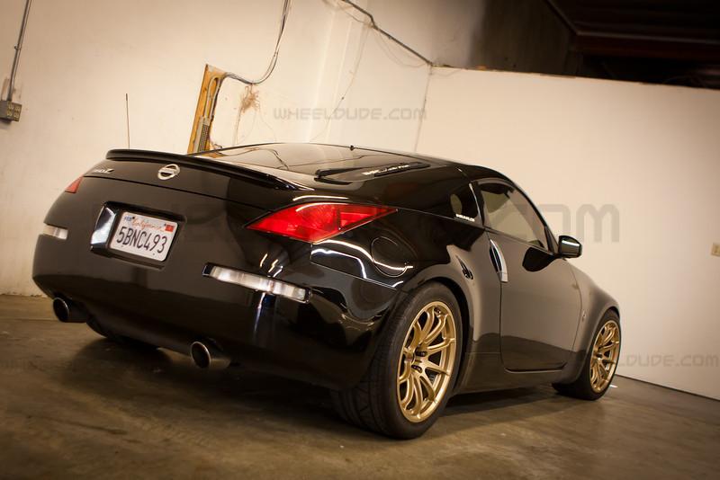 photo 3 Nissan 350Z custom wheels Rota T2R 18x10.0, ET +25, tire size X R18. x ET 