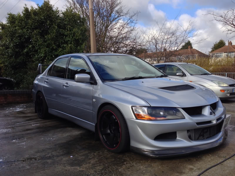 photo 3 Mitsubishi Lancer Evolution custom wheels Rota GTR Drift 18x9.5, ET +27, tire size 245/35 R18. x ET