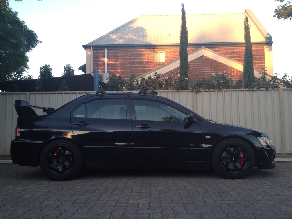 photo 2 Mitsubishi Lancer Evolution custom wheels 17x9.0, ET +25, tire size X R17. x ET
