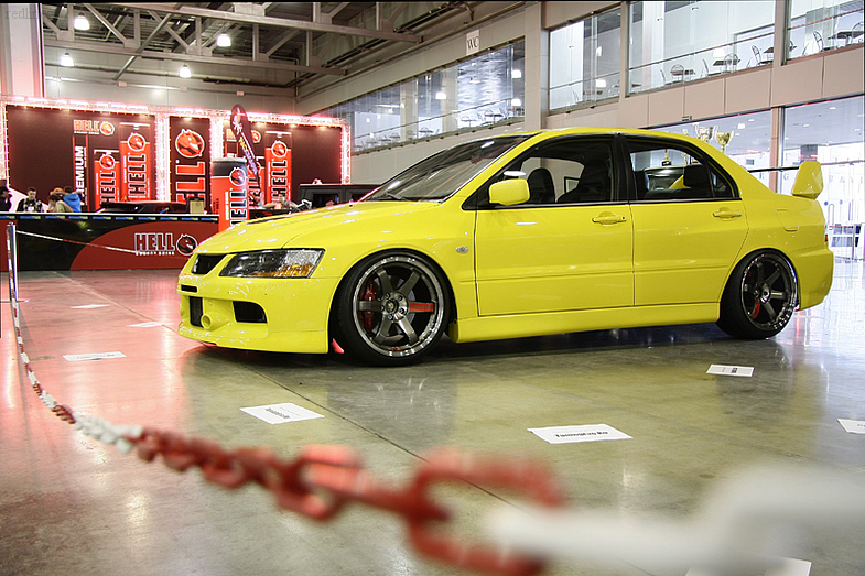 photo 1 Mitsubishi Lancer Evolution custom wheels Volk TE37SL 18x10.5, ET +15, tire size X R18. x ET 