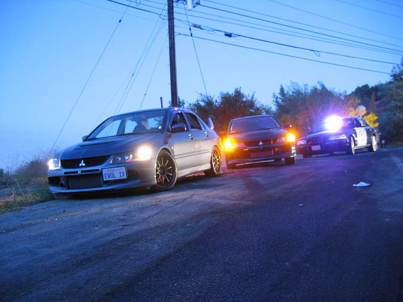 photo 2 Mitsubishi Lancer Evolution custom wheels Volk Racing CE28 18x8.5, ET +30, tire size X R18. x ET 