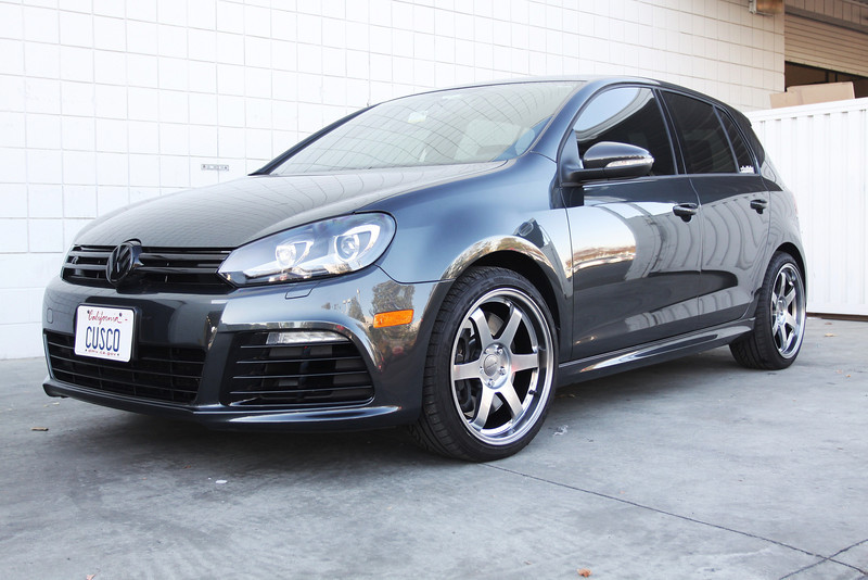 photo 3 Volkswagen Golf R custom wheels Rota Grid 2 18x8.5, ET +42, tire size 225/40 R18. x ET