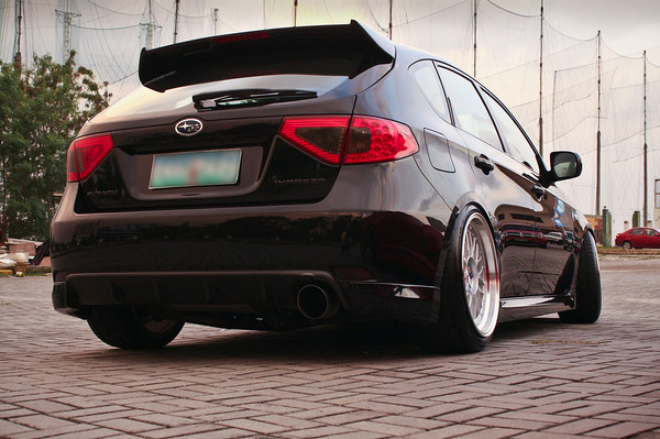 photo 2 Subaru Impreza custom wheels Linea Corse LeMan 18x9.5, ET +30, tire size 225/40 R18. x ET 