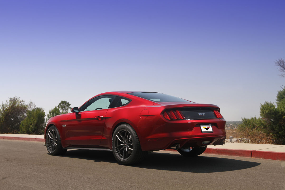 photo 2 Ford Mustang custom wheels Vorsteiner V-FF 105 20x10.0, ET +40, tire size 275/35 R20. 20x11.0 ET+40 315/35 R20