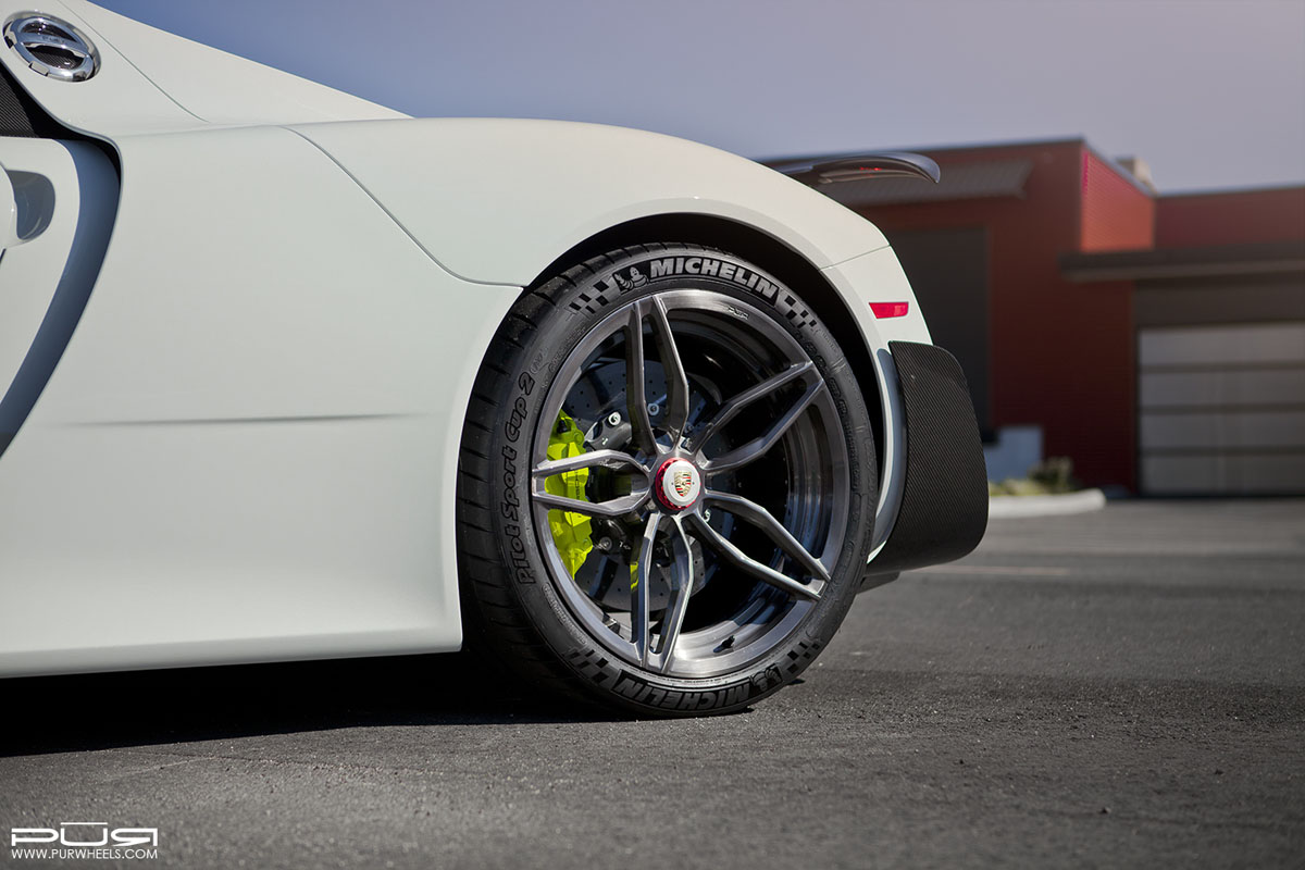 photo 2 Porsche 918 Spyder custom wheels PUR RS23.M2 20x9.5, ET , tire size X R20. 21x12.5 ET 