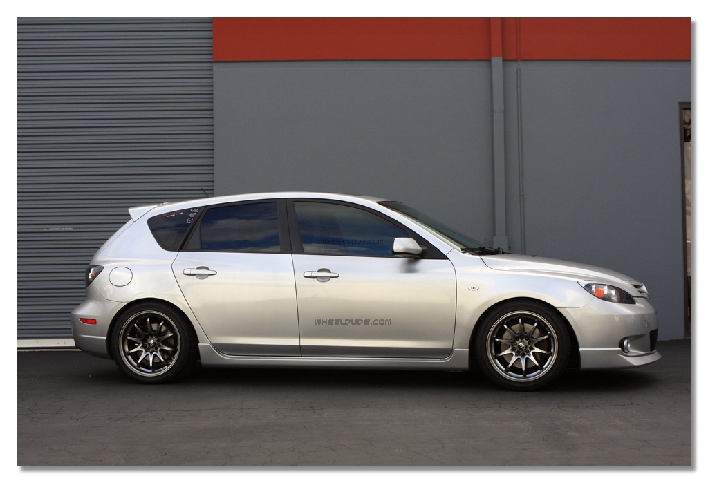 photo 3 Mazda Mazda3 custom wheels Rota DPT 17x9.0, ET , tire size 245/40 R17. x ET 