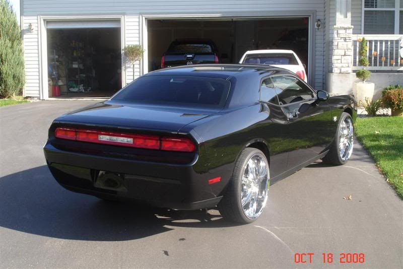 photo 3 Dodge Challenger custom wheels 24x9.5, ET , tire size 275/25 R24. x ET