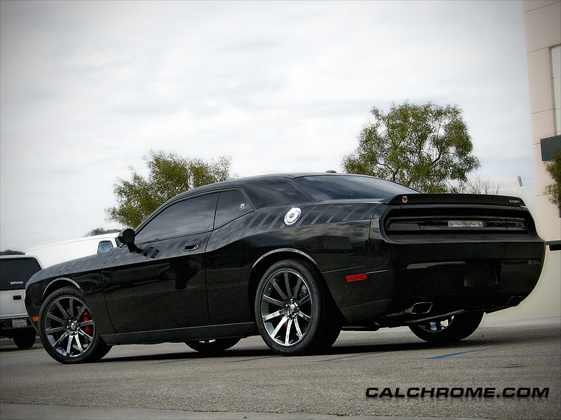 photo 2 Dodge Challenger custom wheels OEM Chrysler 300C SRT 20x, ET , tire size 275/45 R20. x ET 