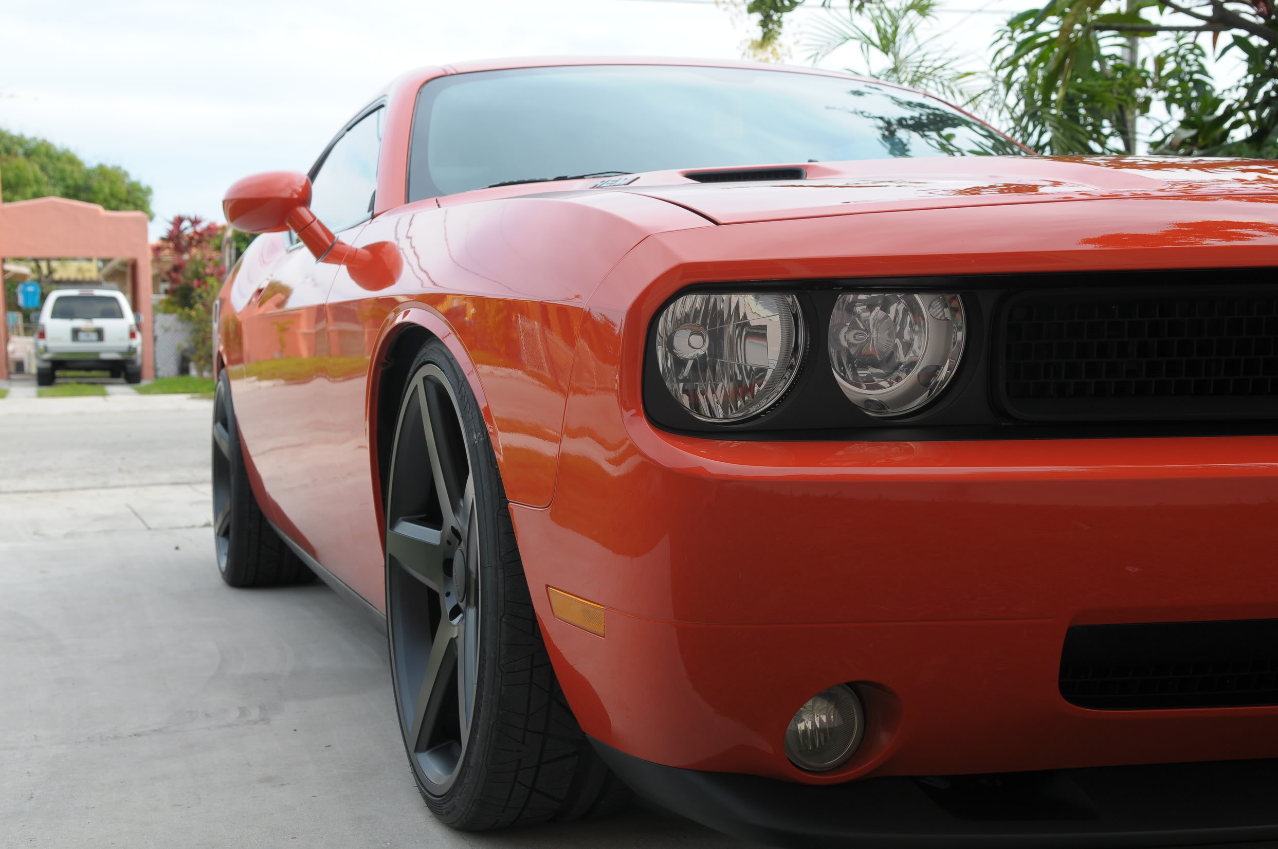 photo 3 Dodge Challenger custom wheels Option5  Model 5 22x9.0, ET , tire size 255/30 R22. 22x10.5 ET 295/25 R22
