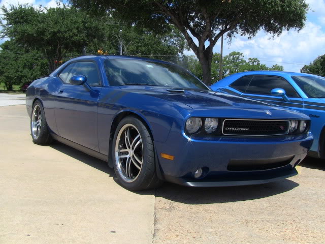 photo 1 Dodge Challenger custom wheels Vossen  VVS085 20x9.0, ET , tire size 275/45 R20. 20x10.5 ET 315/35 R20