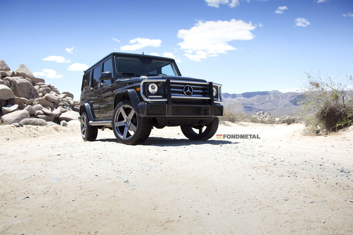 photo 5 Mercedes-Benz G-Class custom wheels Fondmetal STC02 22x10.0, ET , tire size 275/45 R22. x ET 