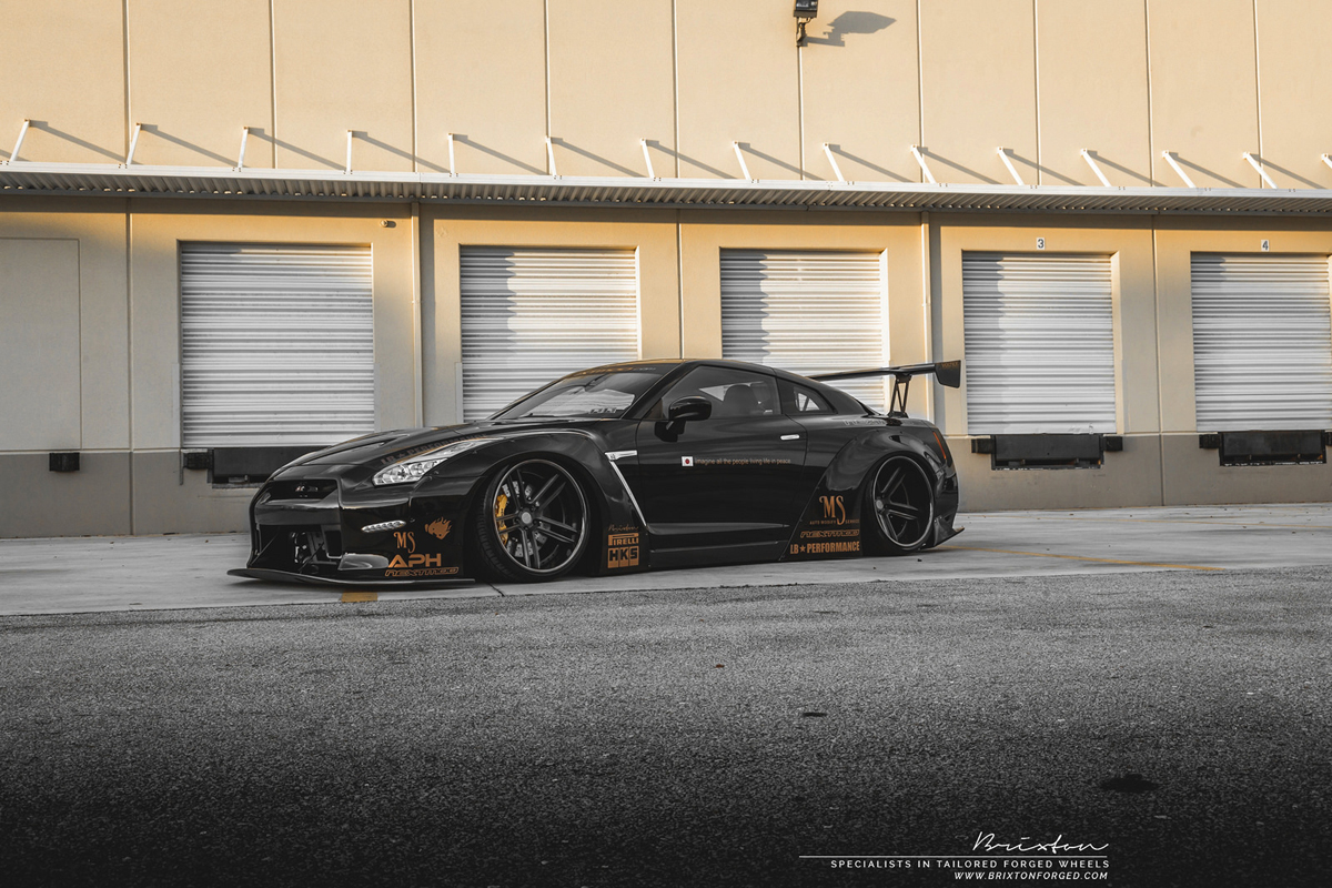 photo 5 Nissan GT-R custom wheels Brixton R25 21x12.0, ET , tire size X R21. 21x13.5 ET 