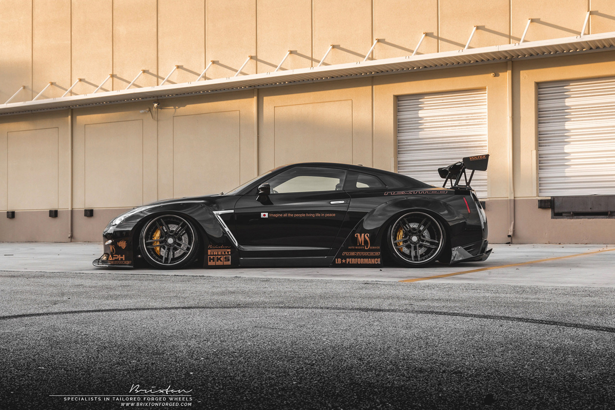 photo 10 Nissan GT-R custom wheels Brixton R25 21x12.0, ET , tire size X R21. 21x13.5 ET 