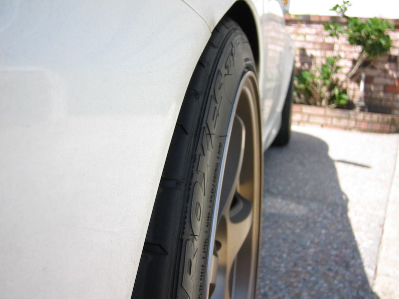 photo 1 Mitsubishi Lancer Evolution custom wheels 5Zigen FN01R 18x8.5, ET +22, tire size 255/35 R18. x ET 
