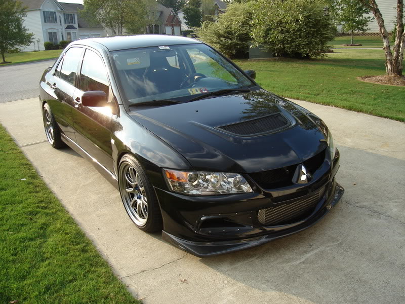 photo 1 Mitsubishi Lancer Evolution custom wheels Gram Lights Optimise 18x9.5, ET +22, tire size 255/35 R18. x ET 
