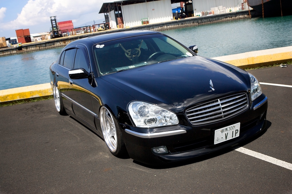 photo 6 Infiniti Q45 custom wheels Leon Hardiritt Orden 20x9.5, ET +1, tire size 235/35 R20. 20x11.0 ET+6 255/35 R20