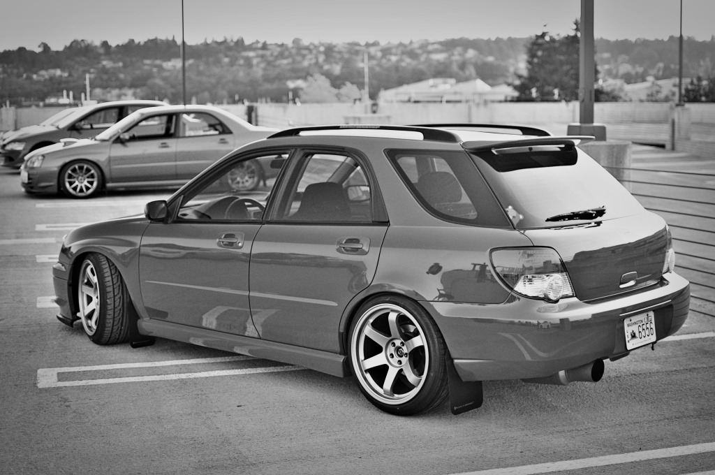 photo 2 Subaru Impreza WRX custom wheels Rota Grid 18x9.5, ET +38, tire size 225/40 R18. x ET 
