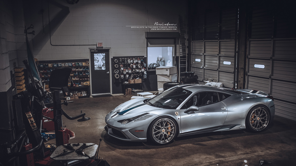 photo 6 Ferrari 458 Speciale custom wheels Brixton CM16 Targa 21x9.5, ET , tire size X R21. 22x12.5 ET 