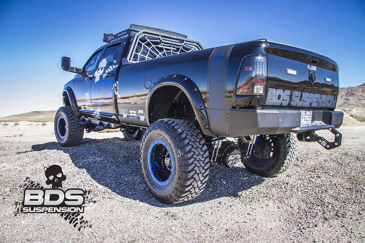 photo 3 RAM 3500 custom wheels Centerline LT1 20x12.0, ET , tire size 395/65 R20. x ET 
