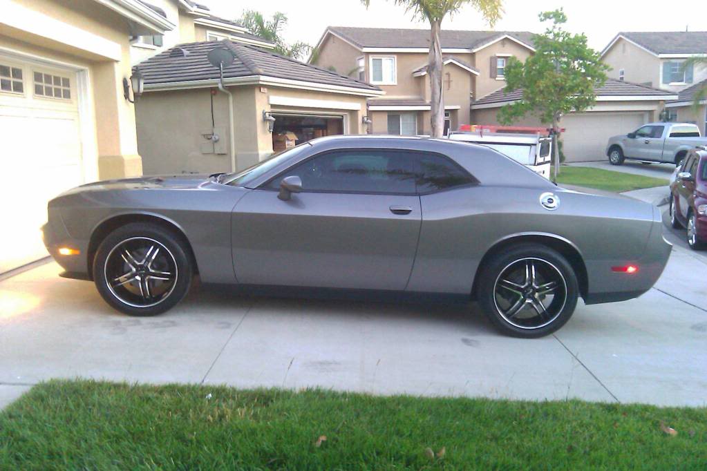 photo 1 Dodge Challenger custom wheels Boss  340  20x8.5, ET , tire size 255/45 R20. x ET 