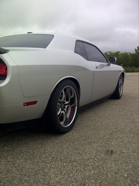 photo 3 Dodge Challenger custom wheels USW  Stiletto  20x9.0, ET , tire size 275/ R20. 20x10.0 ET 